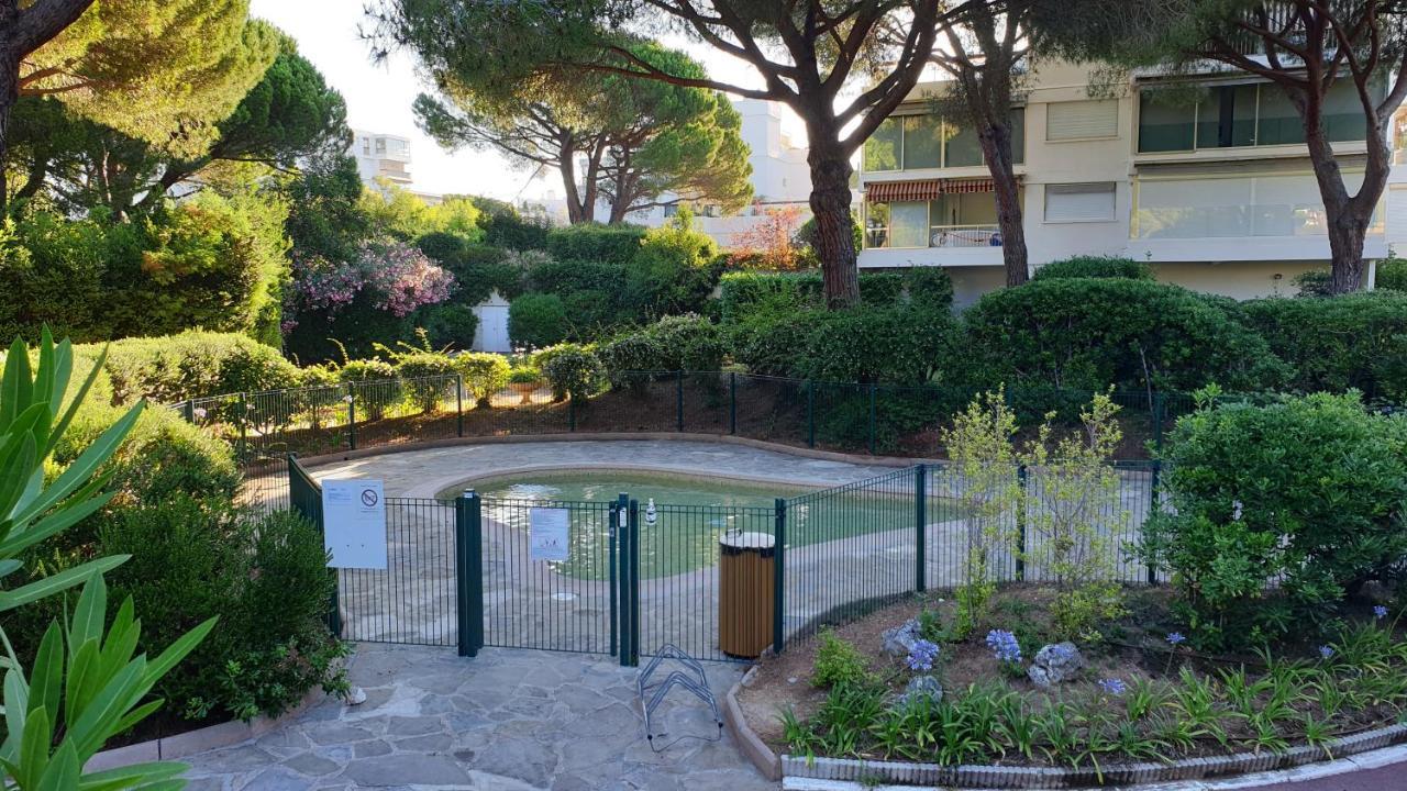 Garden And Beach Sea View Apartment Cannes ماندوليو لا نابول المظهر الخارجي الصورة